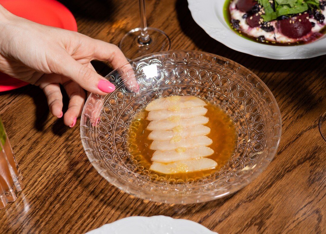 Have you tried our seabass crudo yet?
.
.
.
.
.
.
#lapinou #lapinoubistro #neobistro #frenchfood #frenchcuisine #frenchbistro #TOeats #dineTO #toronto #newmenu #torontofood #torontoeats #torontofoodies #toeats #torontowine #wine #winebar #torontowin